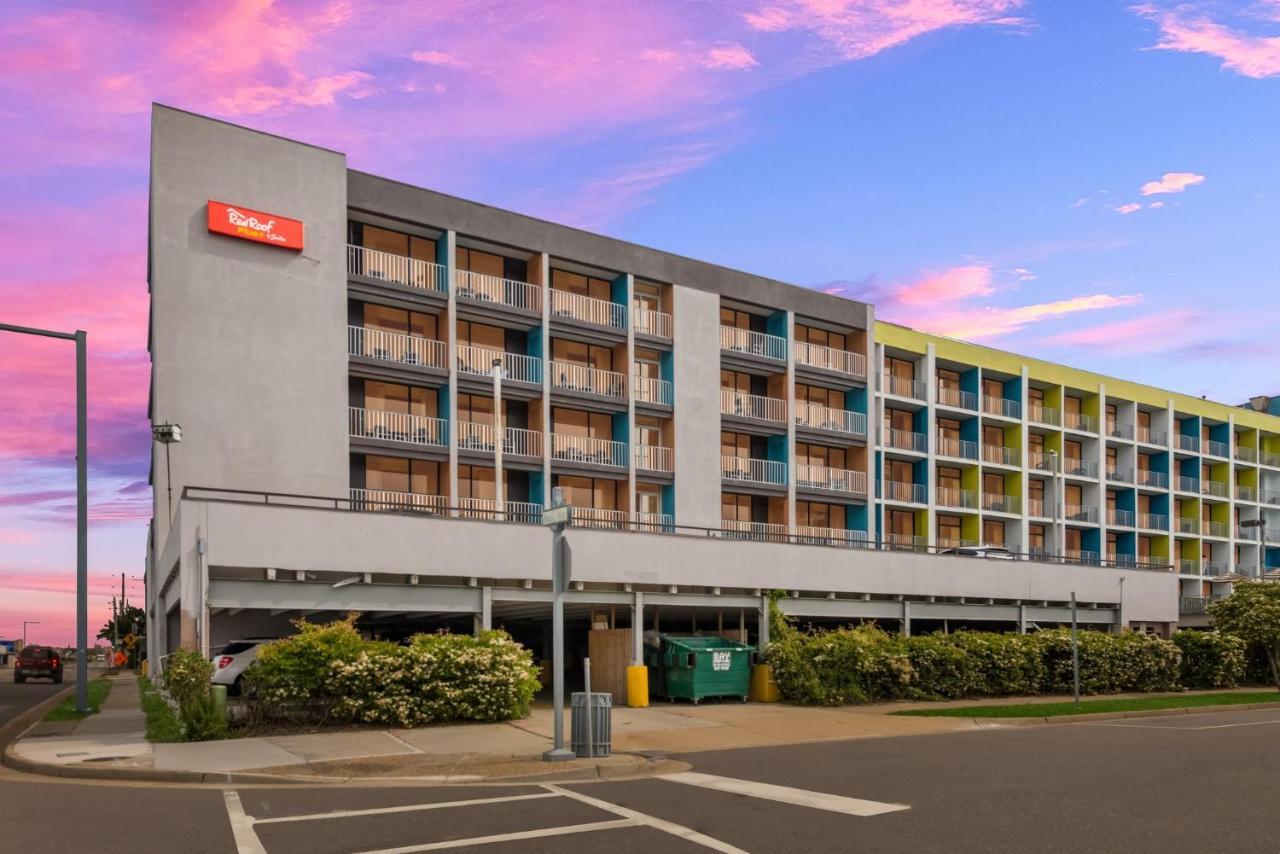 Red Roof Plus & Suites Virginia Beach - Seaside Eksteriør billede